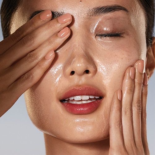 Fakta Tentang Double Cleansing: Bikin Wajah Kinclong
